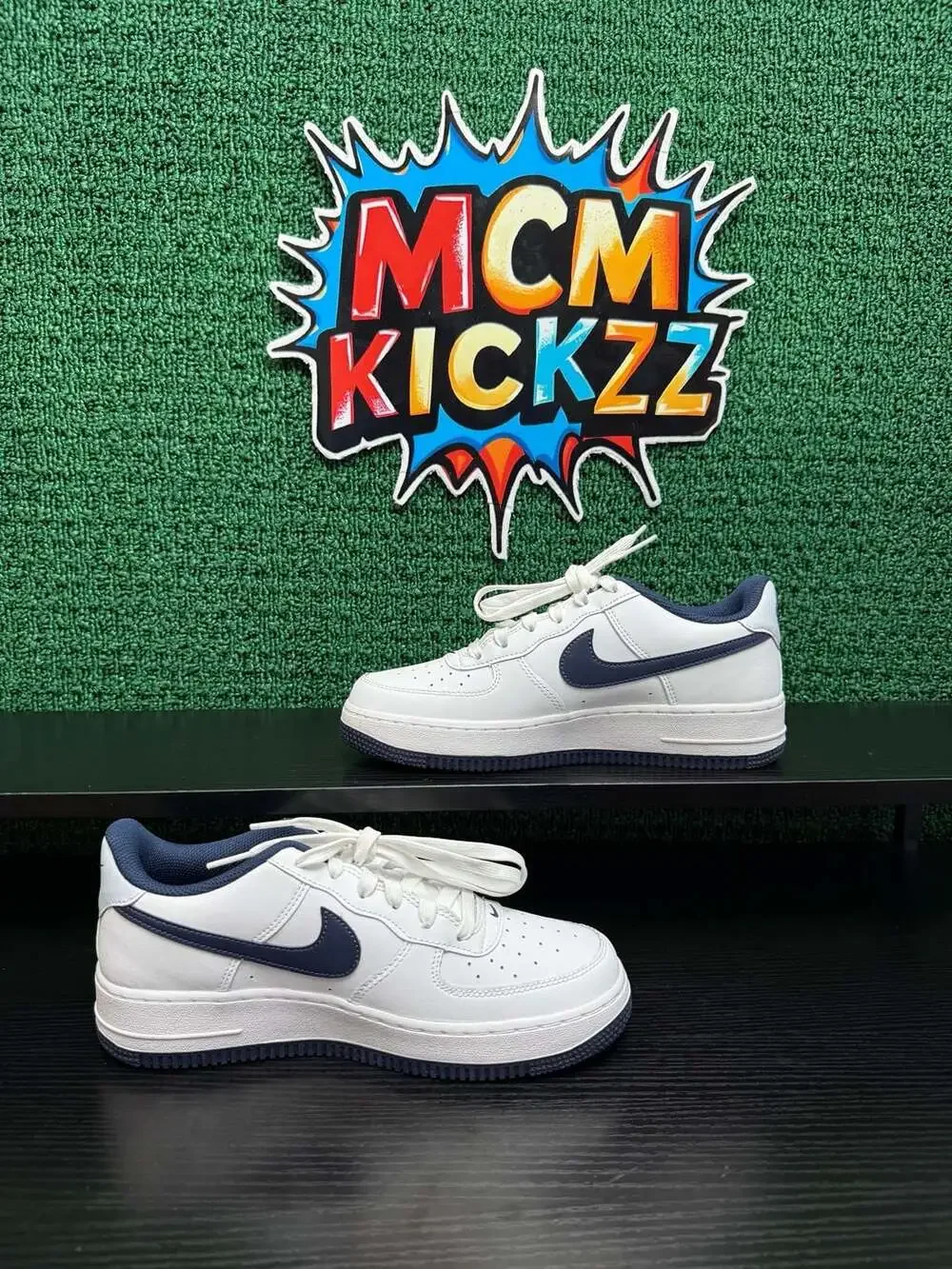 Nike Air Force 1 GS White/Midnight Navy Youth Size 6.5/8W Brand New